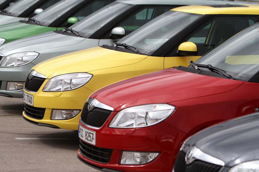  Skoda Fabia 2010 года  (фото 27 из 57)